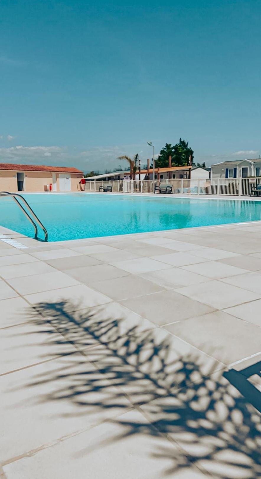 Camping Europcamping Fréjus 外观 照片